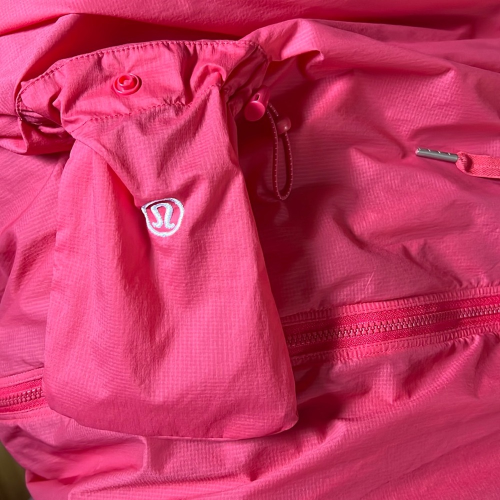 Lululemon Windbreaker Jacket - Picture 2 of 5